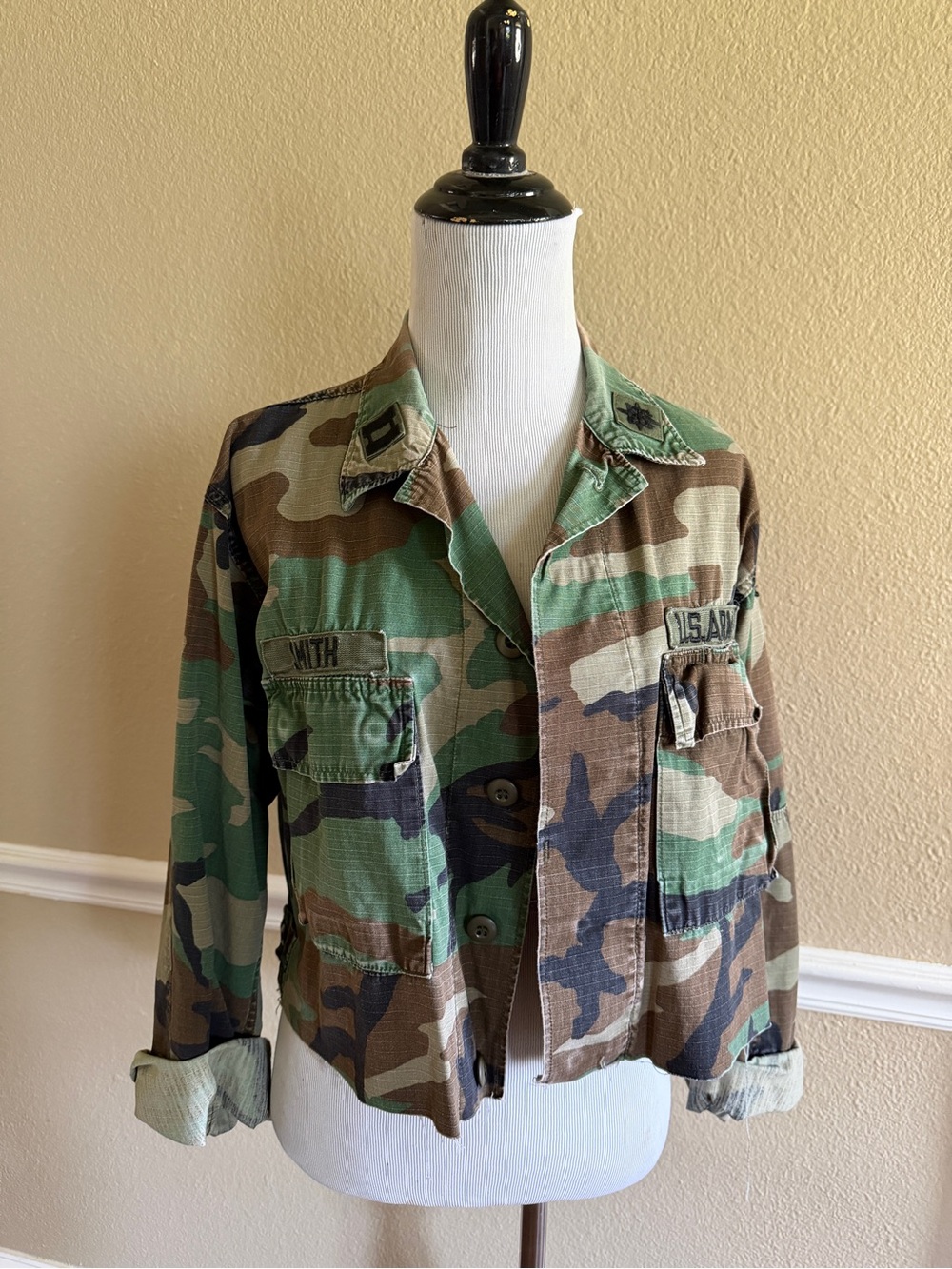 Vintage Cropped Camo U.S. Army Jacket Smith - Medium
